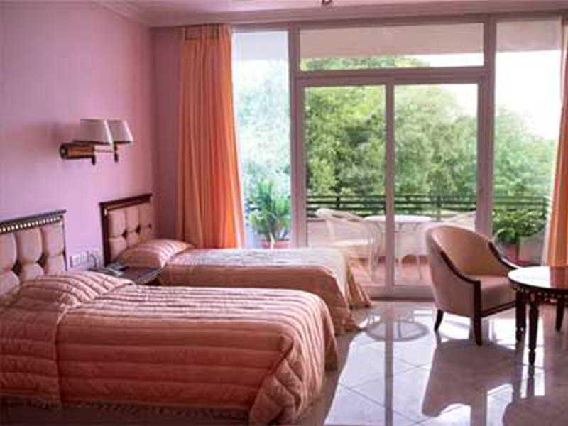 Pragati Resorts ไฮเดอราบัด ภายนอก รูปภาพ